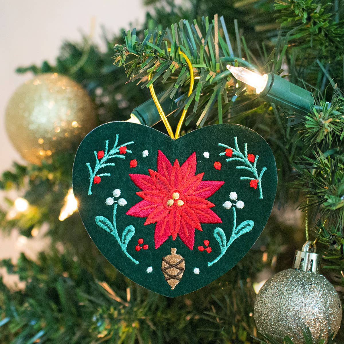 Winter Floral Heart Ornament